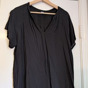 Old Navy Elegant Black V-Neck Blouse